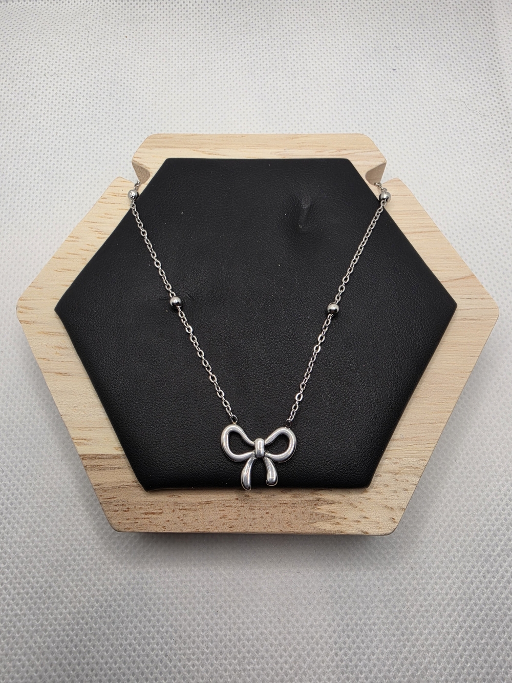 Elegant Silver Bow Pendant Necklace - Women Jewelry